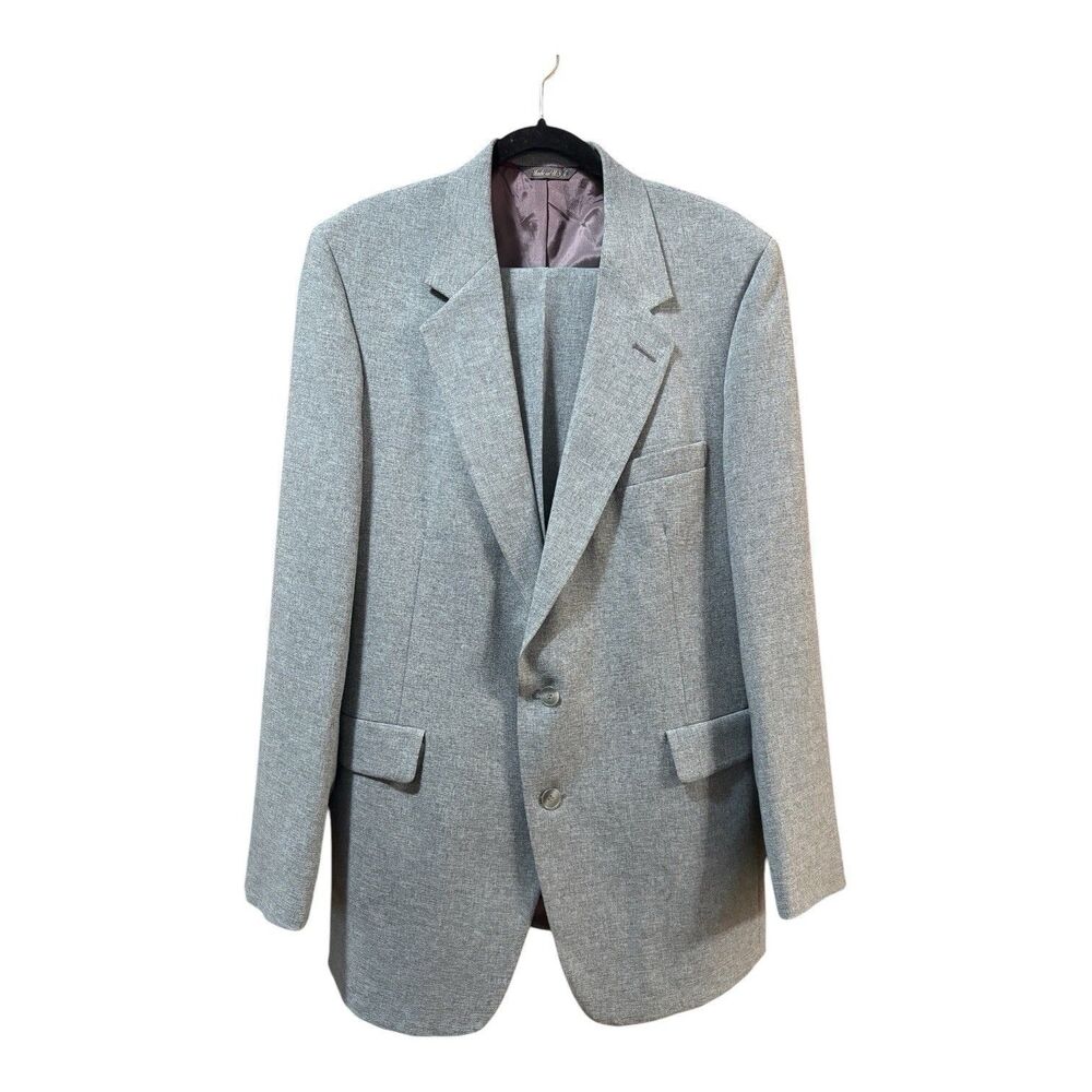 VINTAGE LEVI’S MEN’S BUSINESS CLASS ACTION SUITS Gray 2 PC SUIT 44L 33x31.5